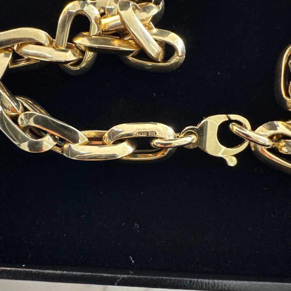 14K Yellow Gold Hardware Necklace  18” - Picture 7 of 9